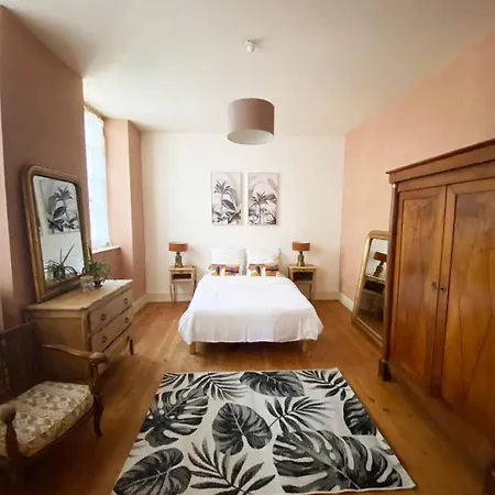 Chez Catherine 1 A 6 Personnes Calme Et Chaleureux En Centre Appartement